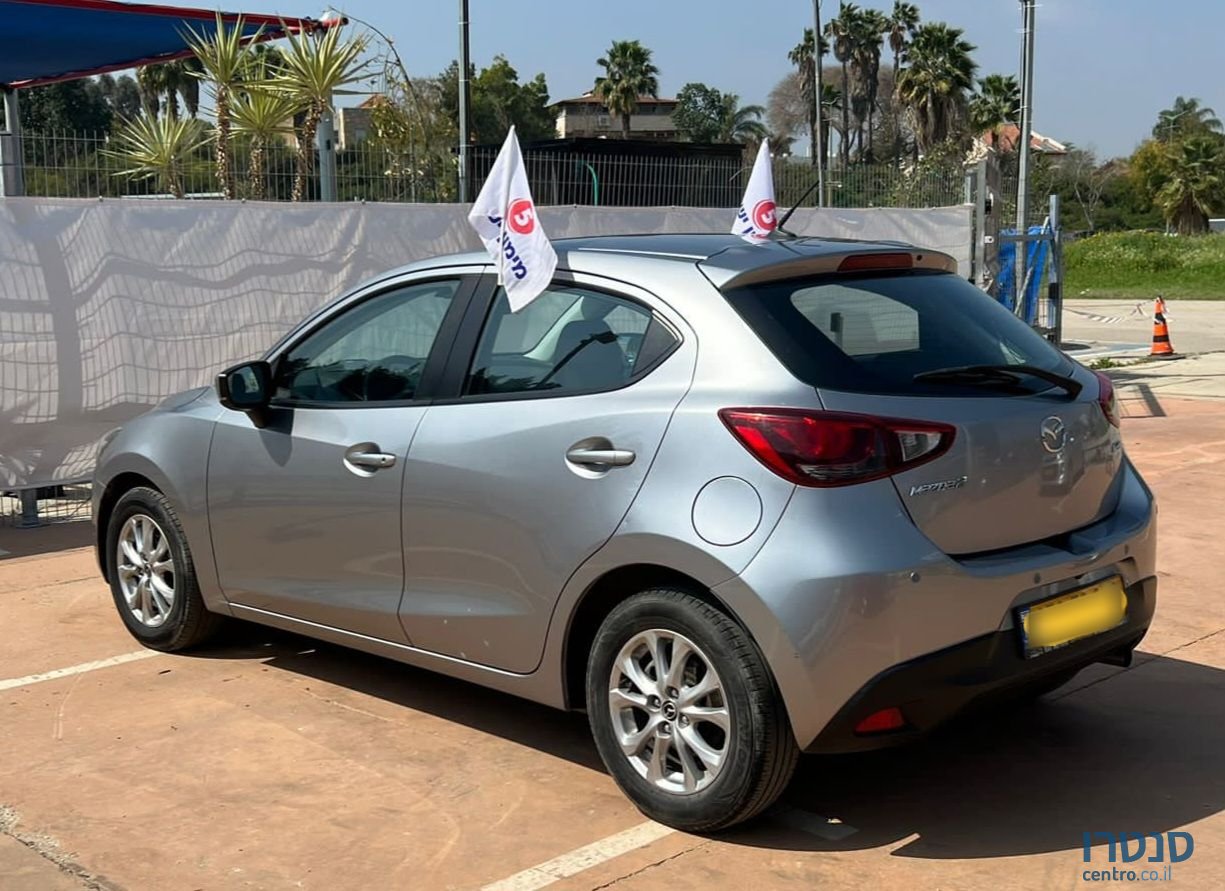 2020' Mazda 2 מאזדה photo #5