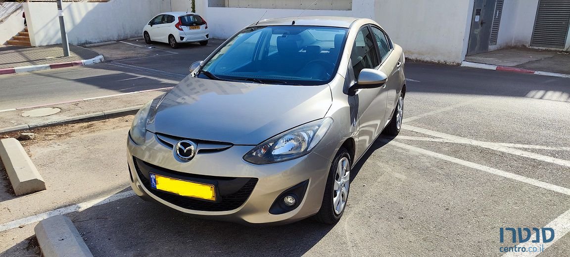 2011' Mazda 2 מאזדה photo #1