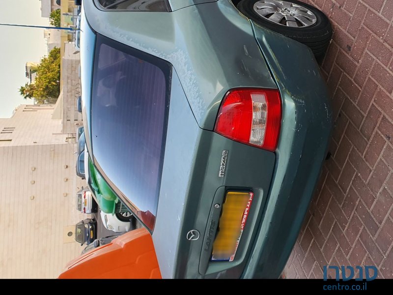 2002' Mazda 323 מאזדה 323 לאנטיס photo #1