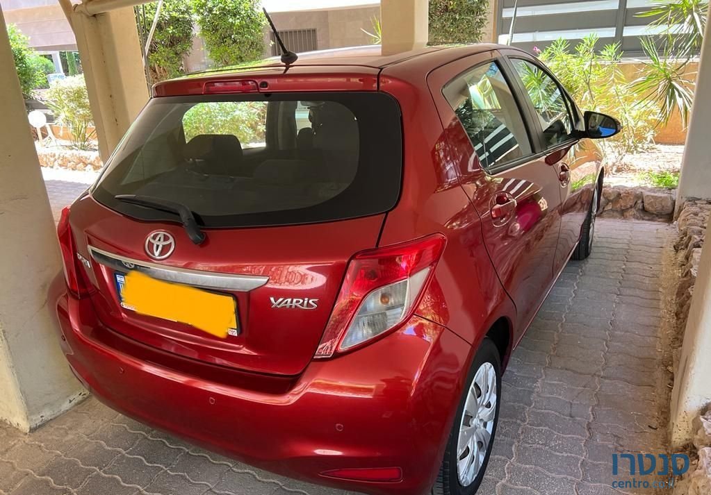 2014' Toyota Yaris טויוטה יאריס photo #3