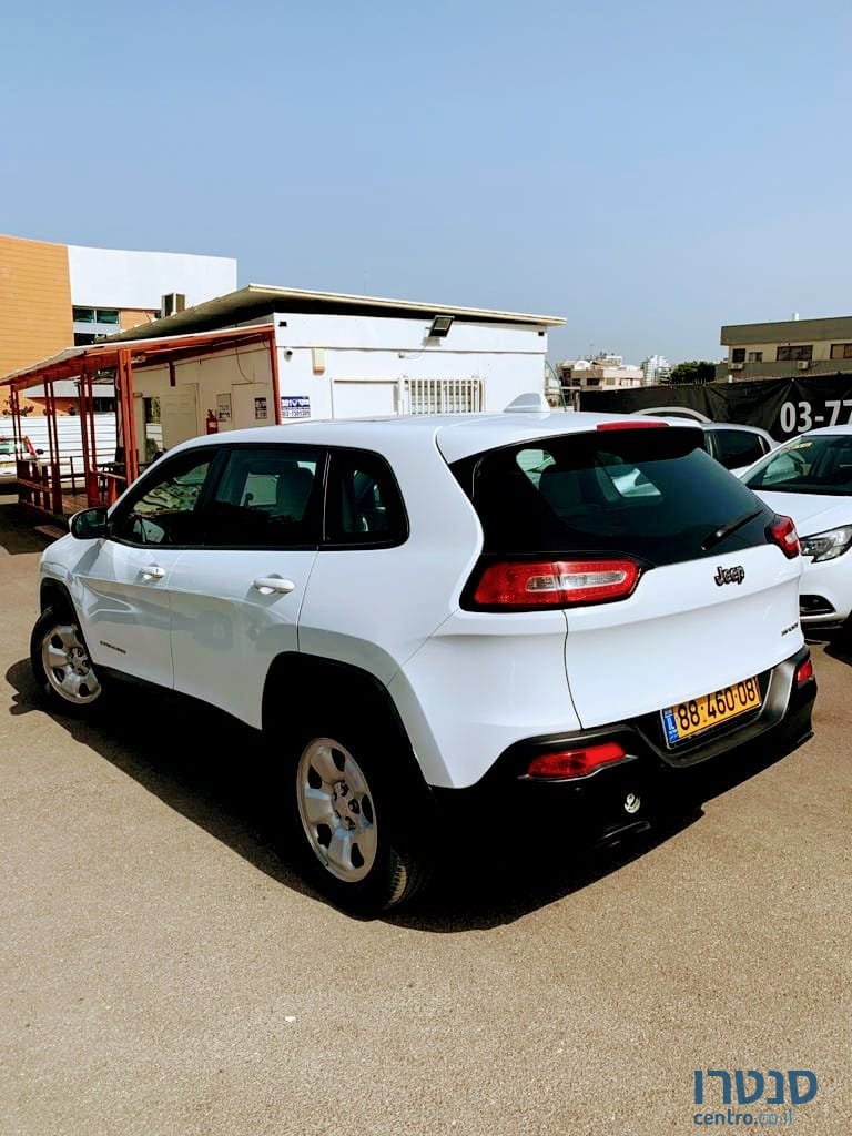 2016' Jeep Cherokee photo #2