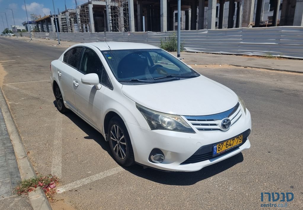 2013' Toyota Avensis טויוטה אוונסיס photo #4