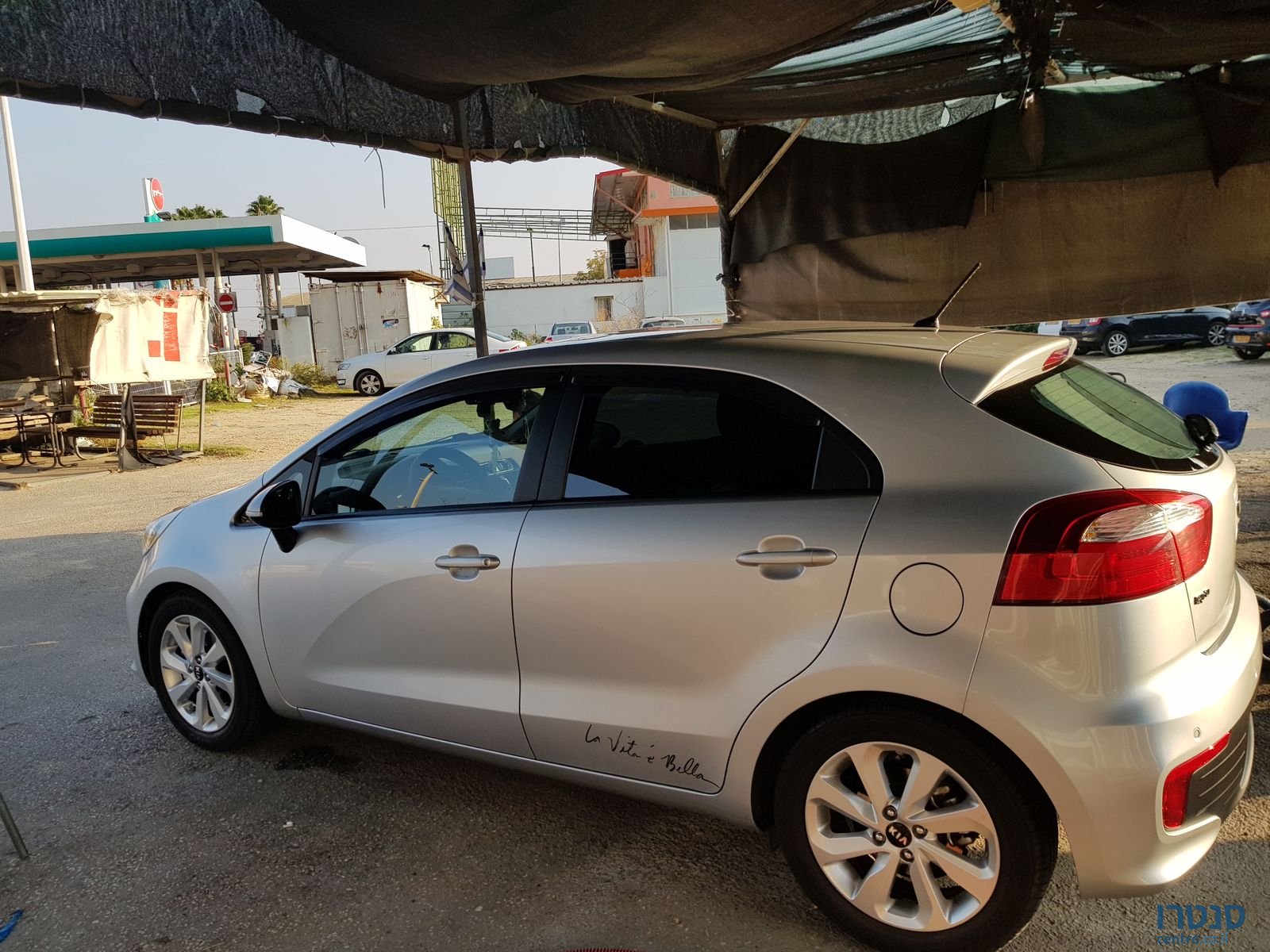 2016' Kia Rio5 photo #2