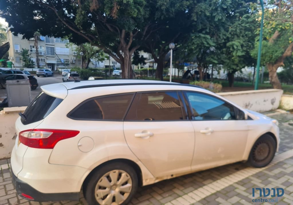 2012' Ford Focus פורד פוקוס photo #3