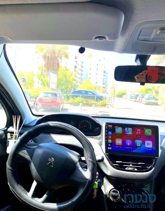 2014' Peugeot 208 פיג'ו photo #2