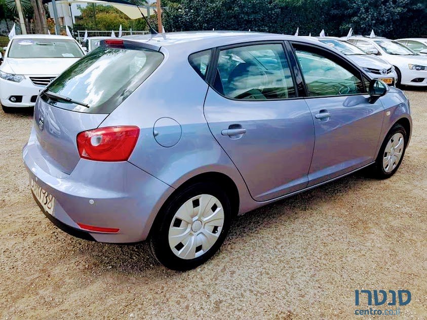 2016' SEAT Ibiza photo #2