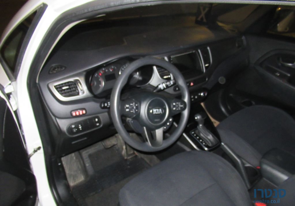 2018' Kia Carens קיה קארנס photo #5