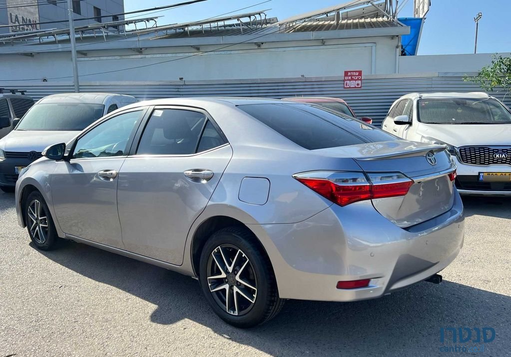 2018' Toyota Corolla טויוטה קורולה photo #6