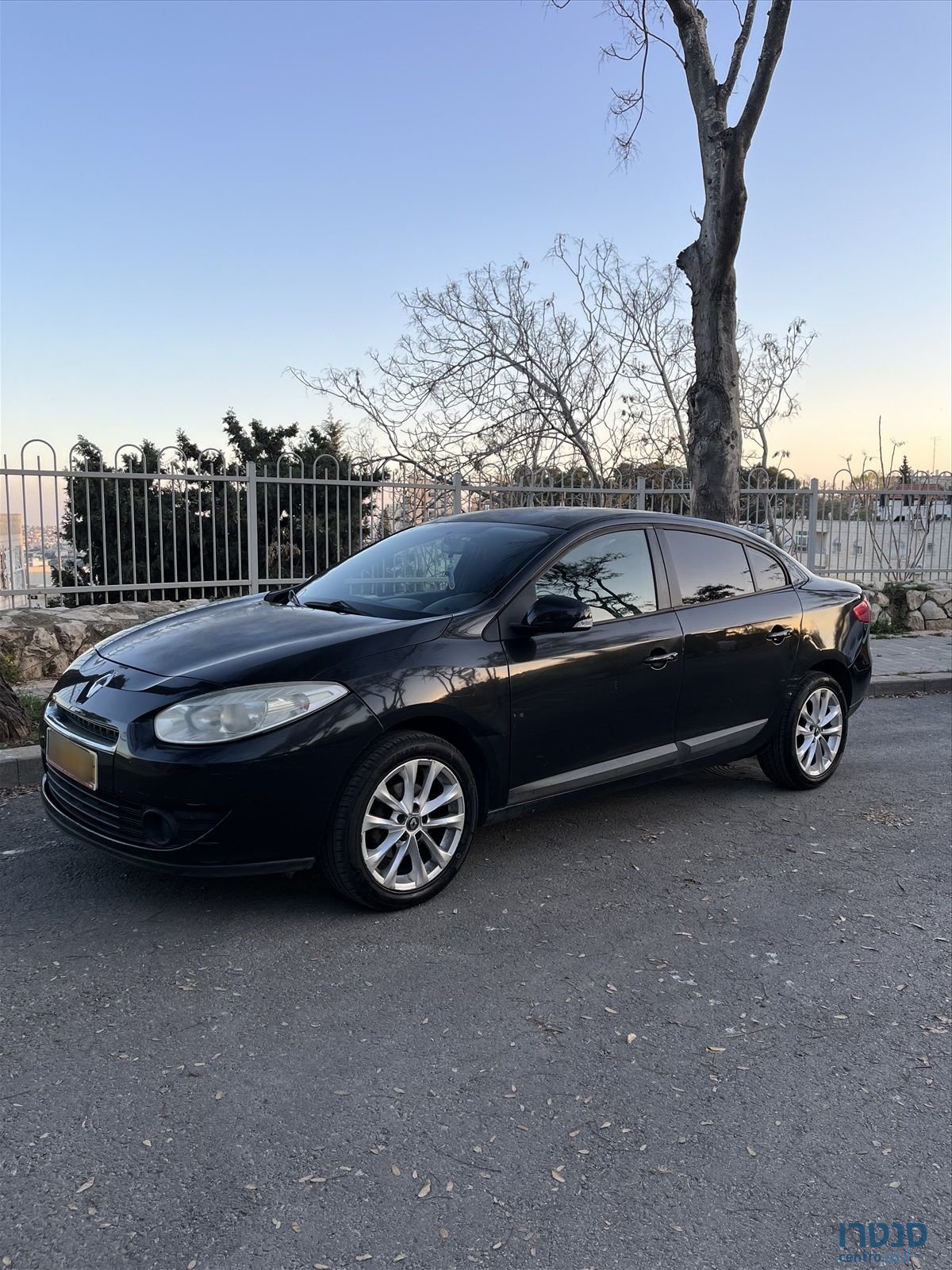 2010' Renault Fluence רנו פלואנס photo #1