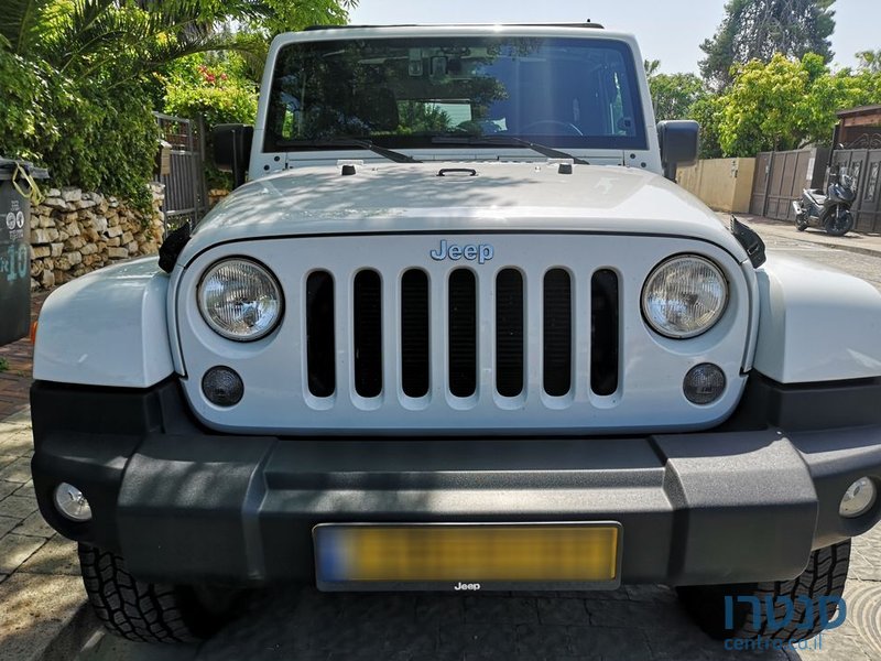 2018' Jeep Wrangler ג'יפ  רנגלר photo #2