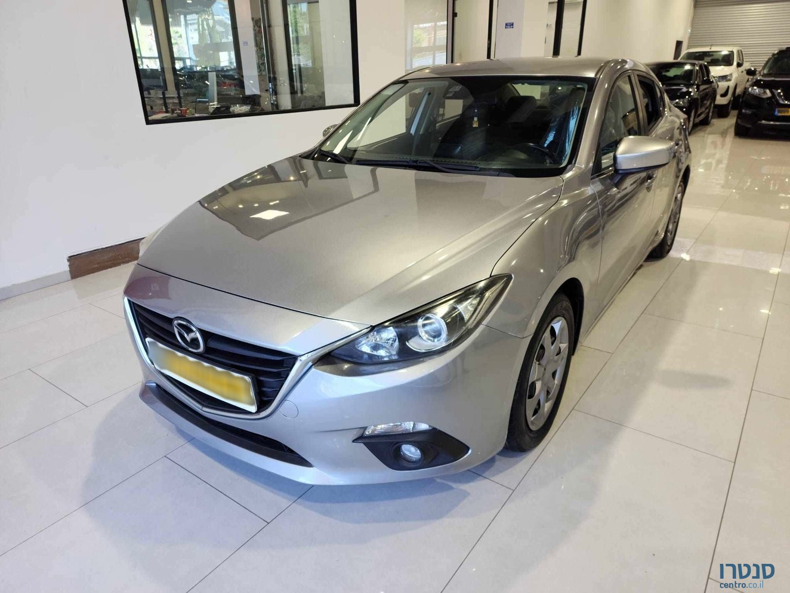 2015' Mazda 3 photo #1