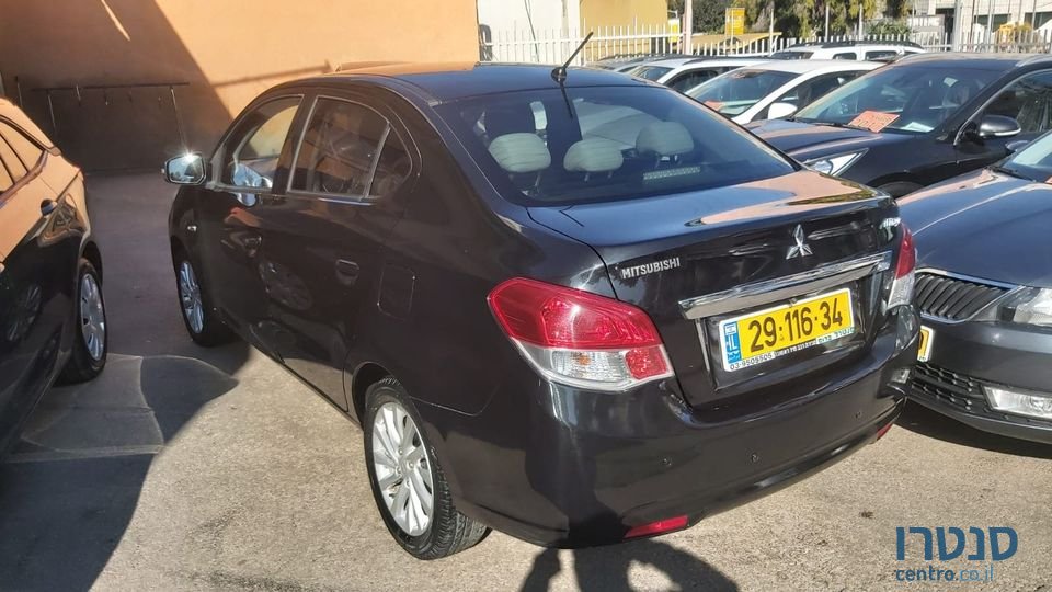 2015' Mitsubishi Attrage photo #2