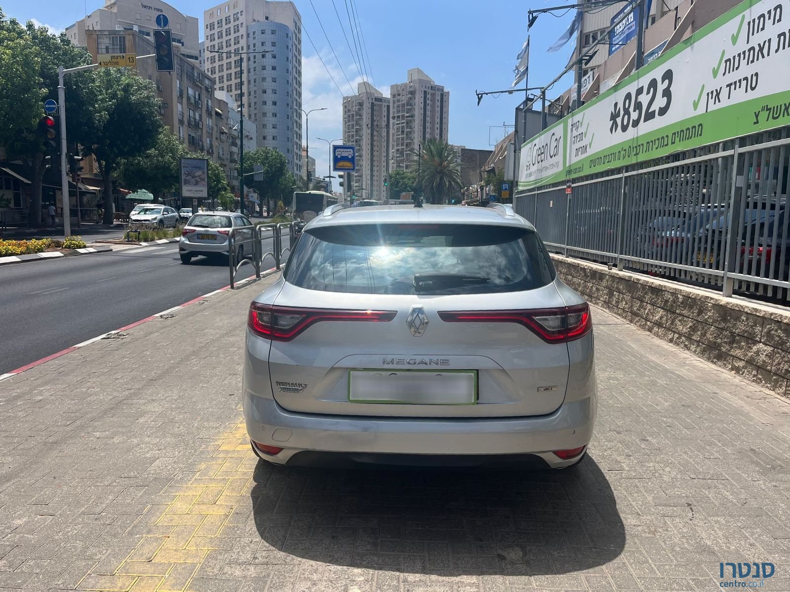 2019' Renault Megane photo #5