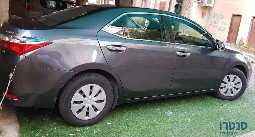 2014' Toyota Corolla טויוטה קורולה photo #1
