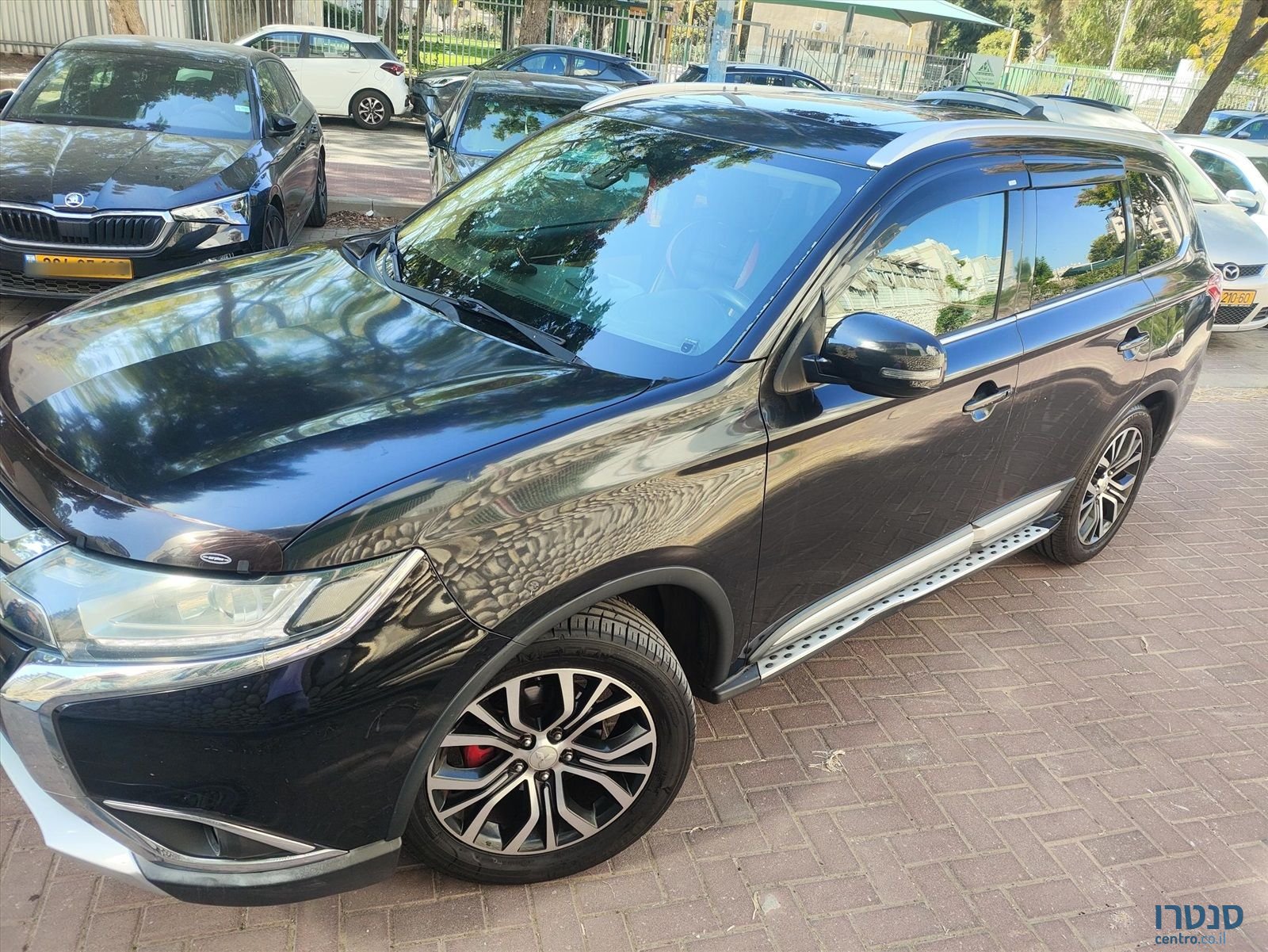 2016' Mitsubishi Outlander מיצובישי אאוטלנדר photo #1