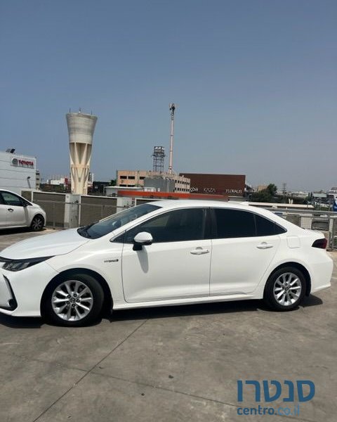 2019' Toyota Corolla טויוטה קורולה photo #2