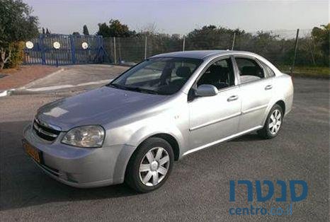 2006' Chevrolet Optra Ls 1600 photo #3