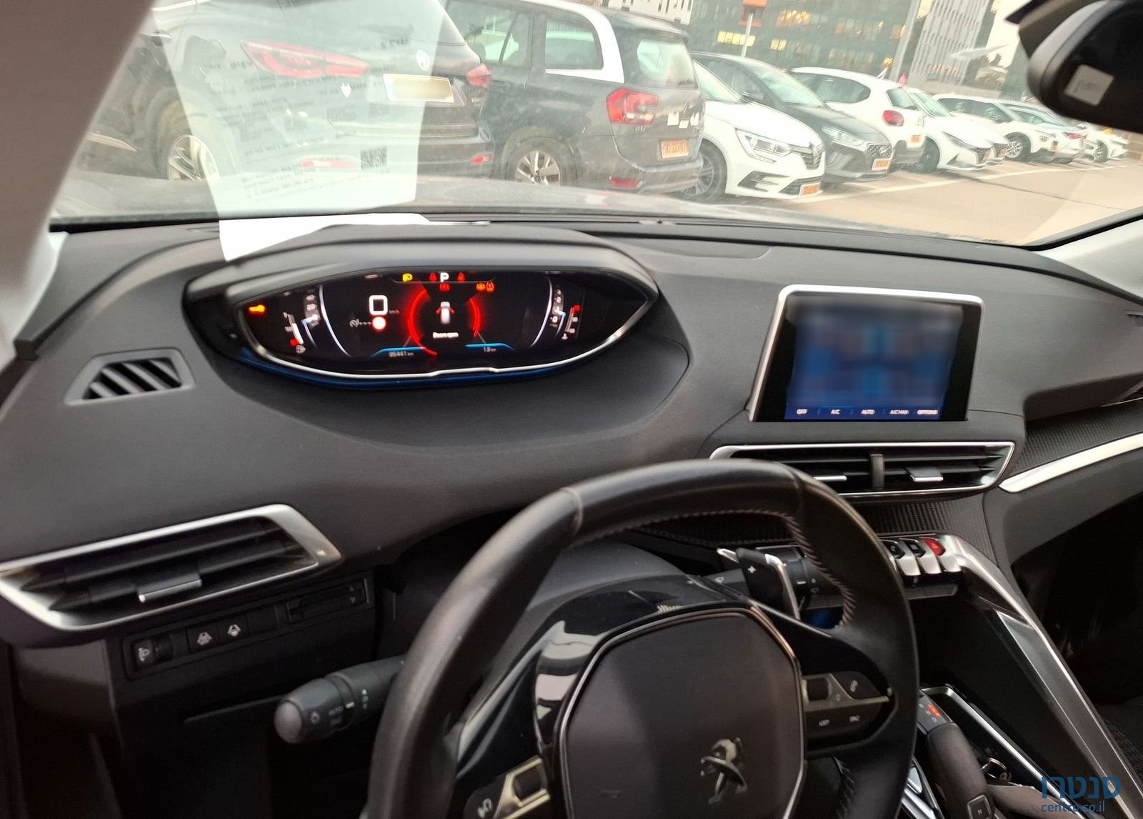 2022' Peugeot 3008 פיג'ו photo #2