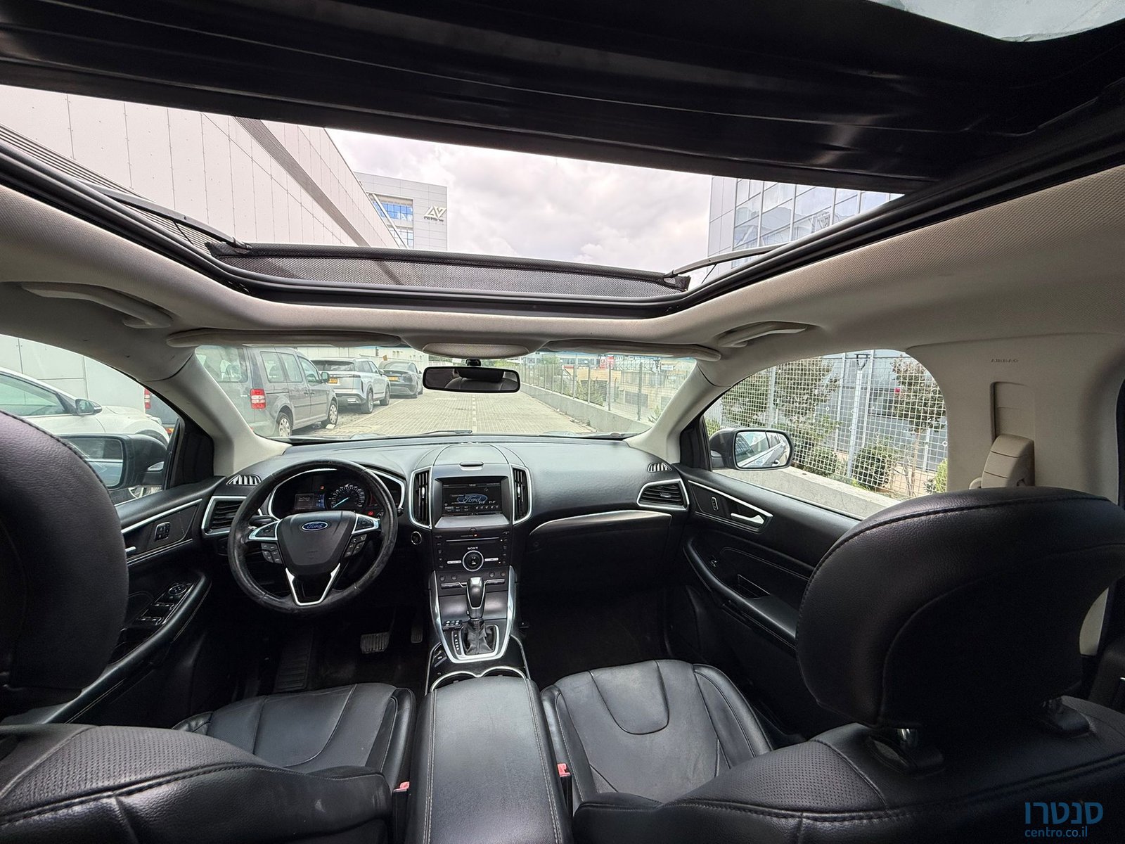 2016' Ford Edge photo #5