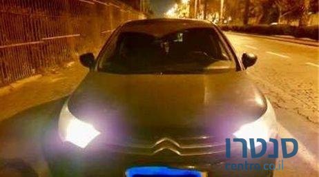 2011' Citroen C4 סיטרואן  קומפורט photo #1