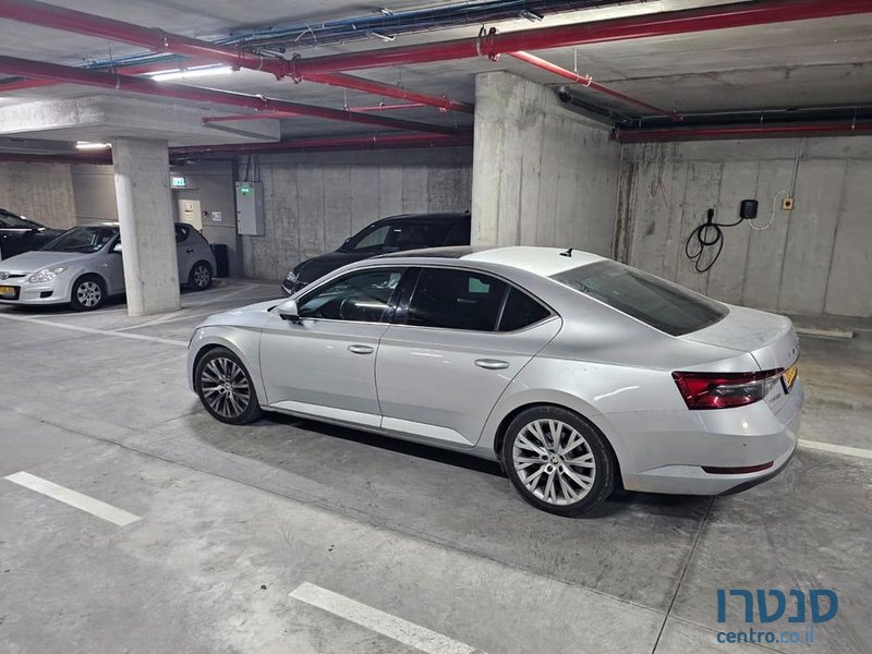 2020' Skoda Superb סקודה סופרב photo #6