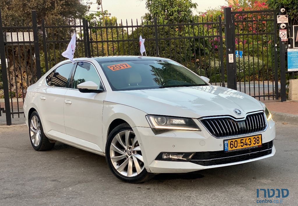 2017' Skoda Superb סקודה סופרב photo #5