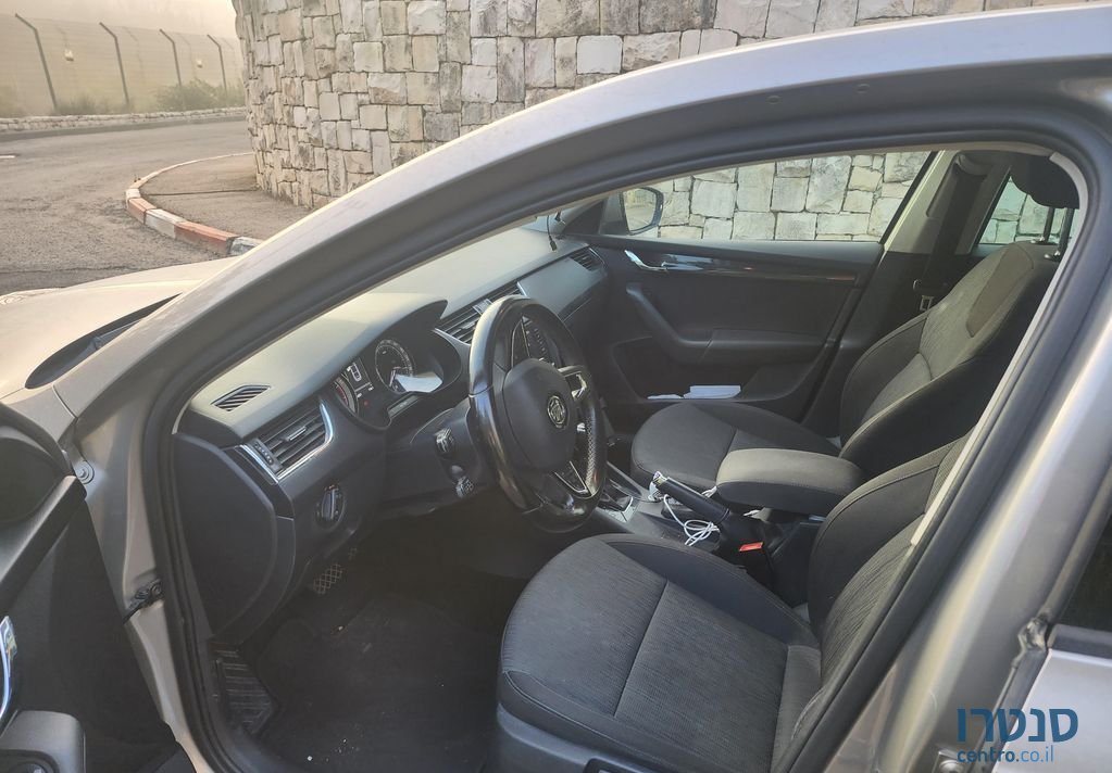 2018' Skoda Octavia סקודה אוקטביה photo #5