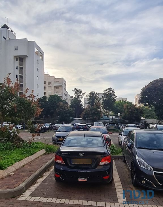 2014' Hyundai i25 יונדאי photo #5