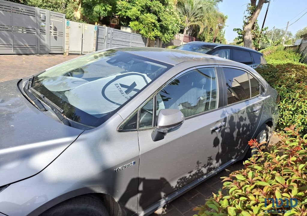 2019' Toyota Corolla טויוטה קורולה photo #3