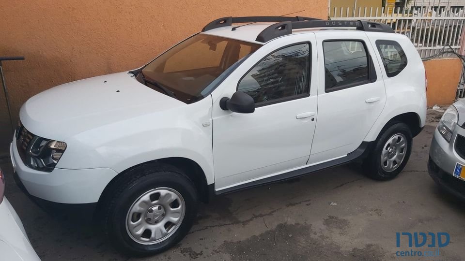 2017' Dacia Duster photo #1