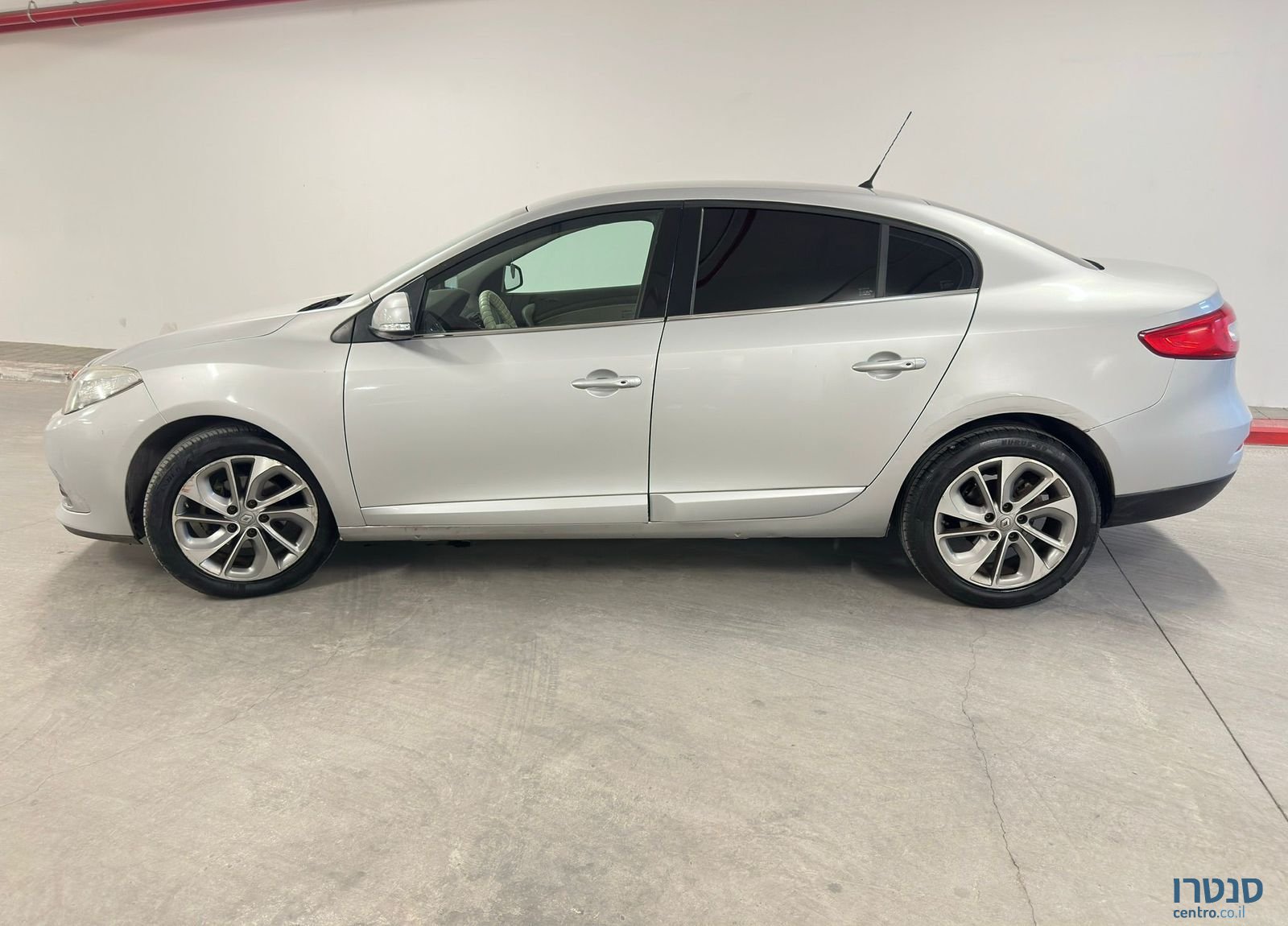 2016' Renault Fluence רנו פלואנס photo #2