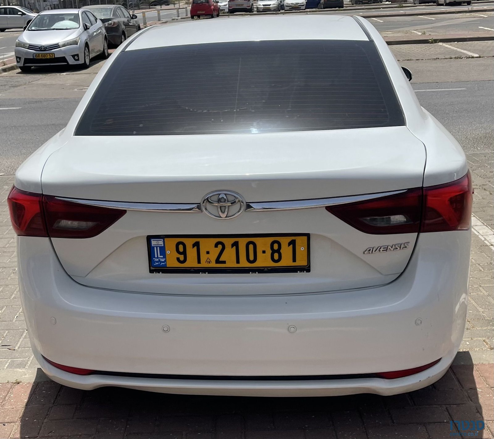 2017' Toyota Avensis טויוטה אונסיס photo #1