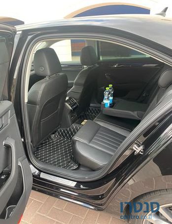 2020' Skoda Fabia סקודה סופרב photo #2