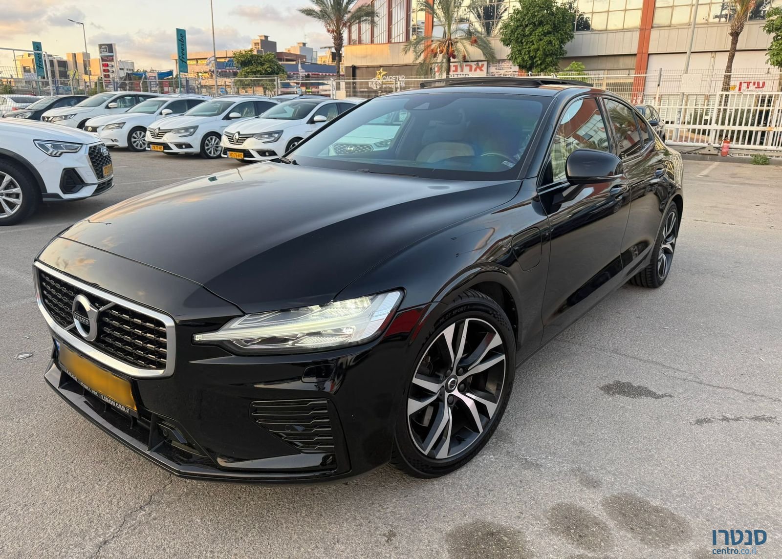 2020' Volvo S60 וולוו photo #1