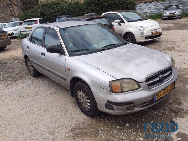 2000' Suzuki Baleno photo #1