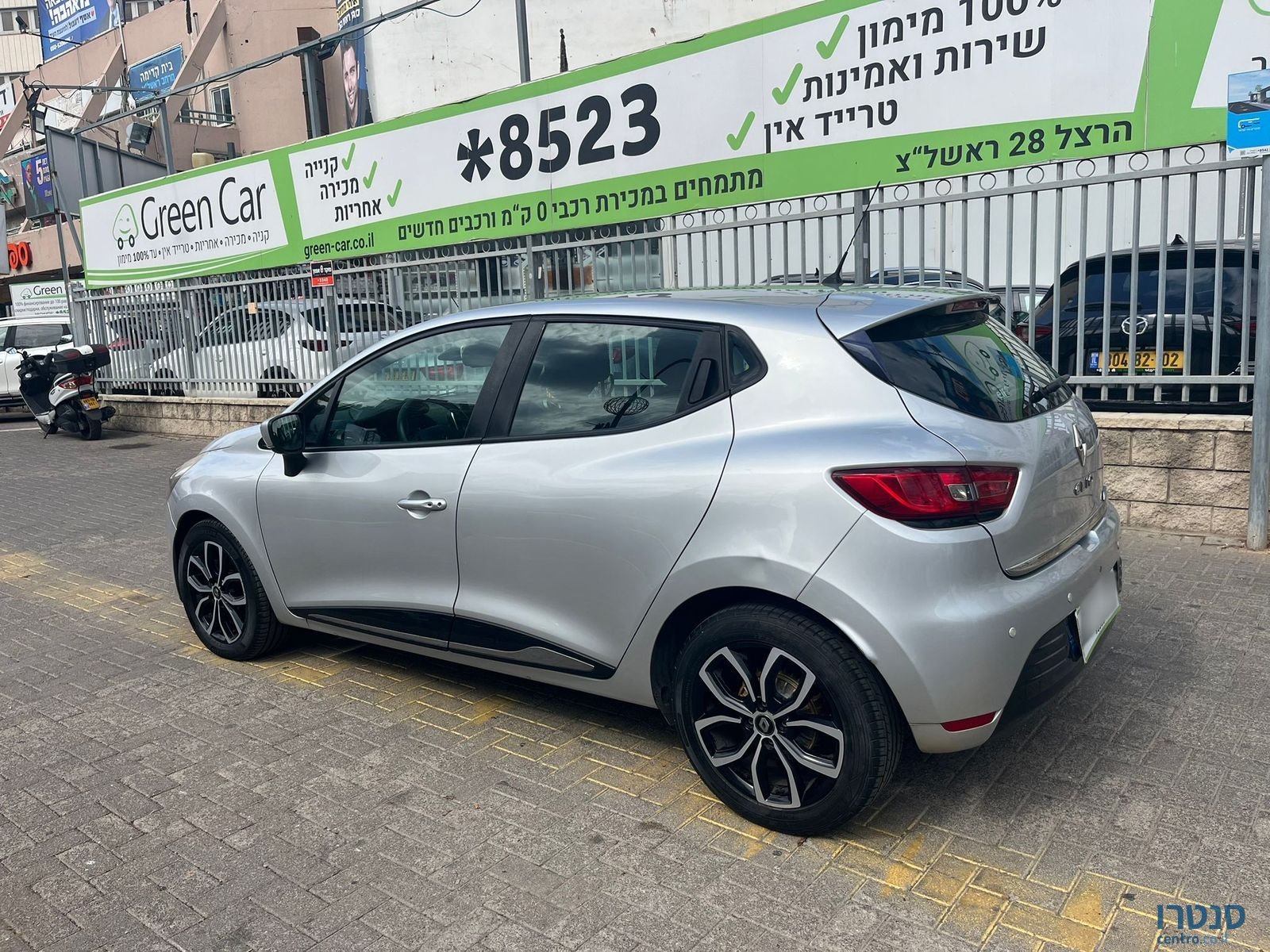 2017' Renault Clio photo #4