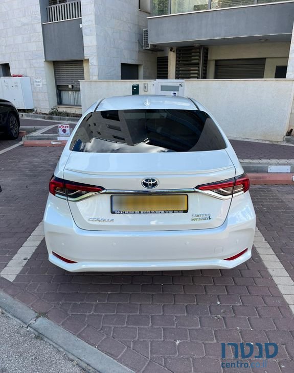 2019' Toyota Corolla טויוטה קורולה photo #2