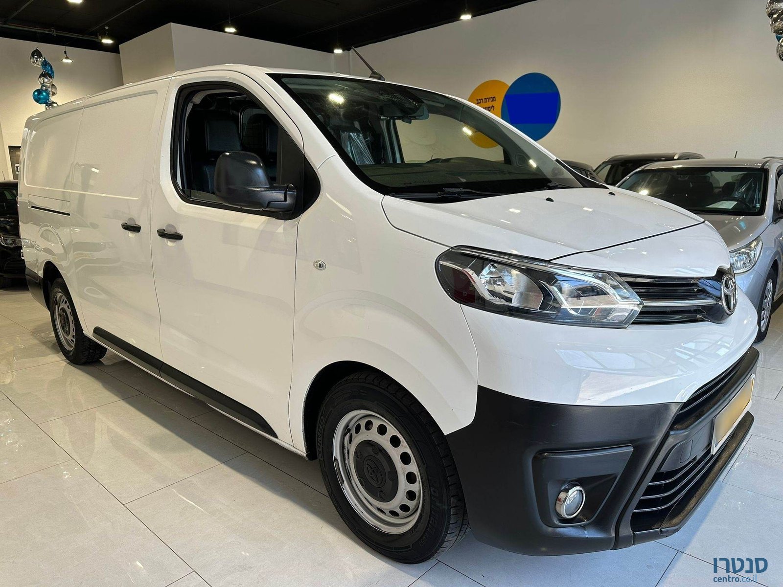 2019' Toyota ProAce photo #2