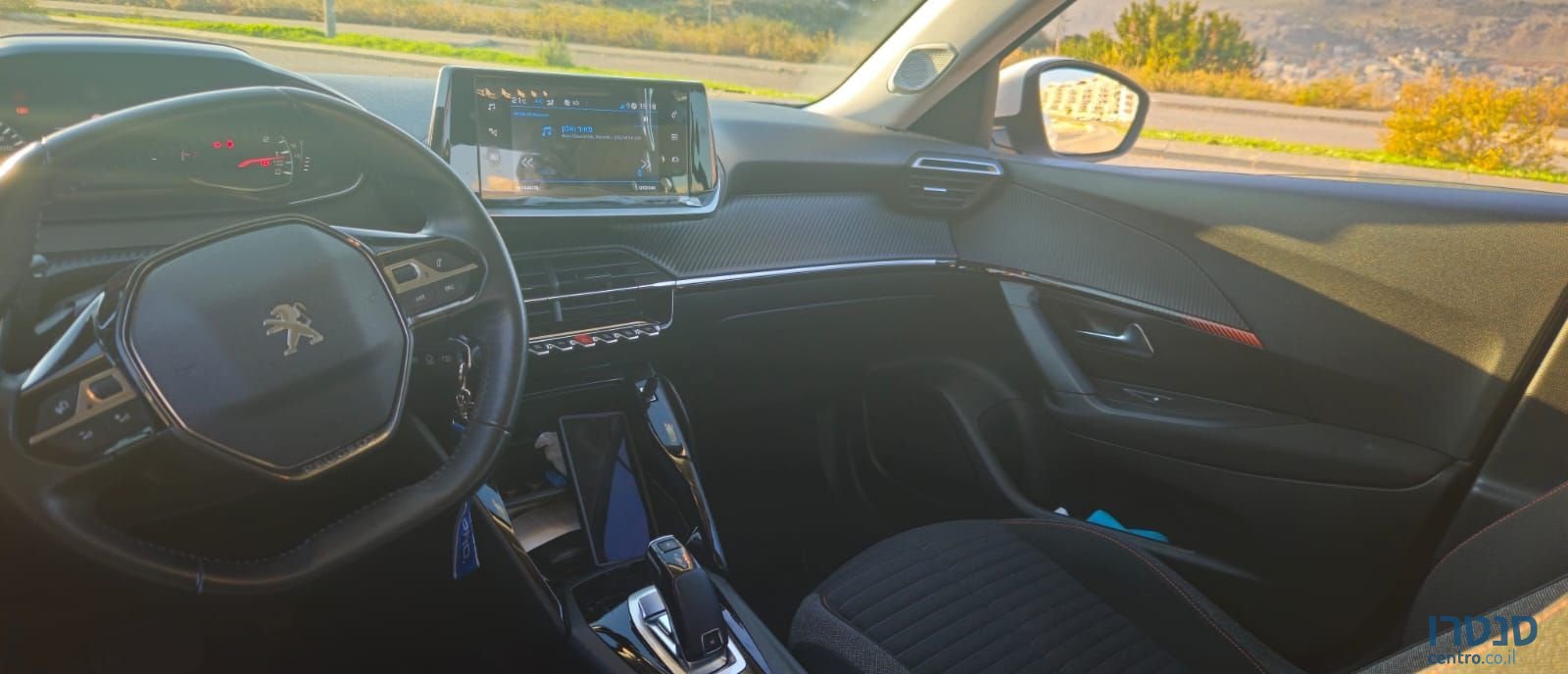 2021' Peugeot 2008 פיג'ו photo #4