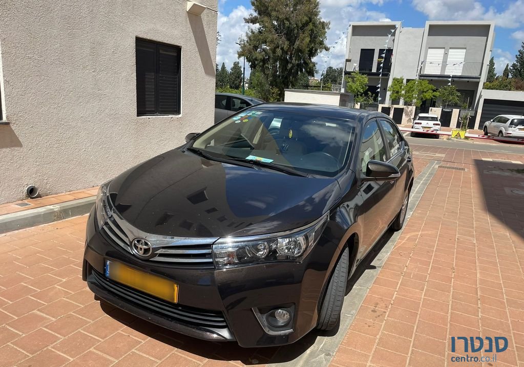 2015' Toyota Corolla טויוטה קורולה photo #6