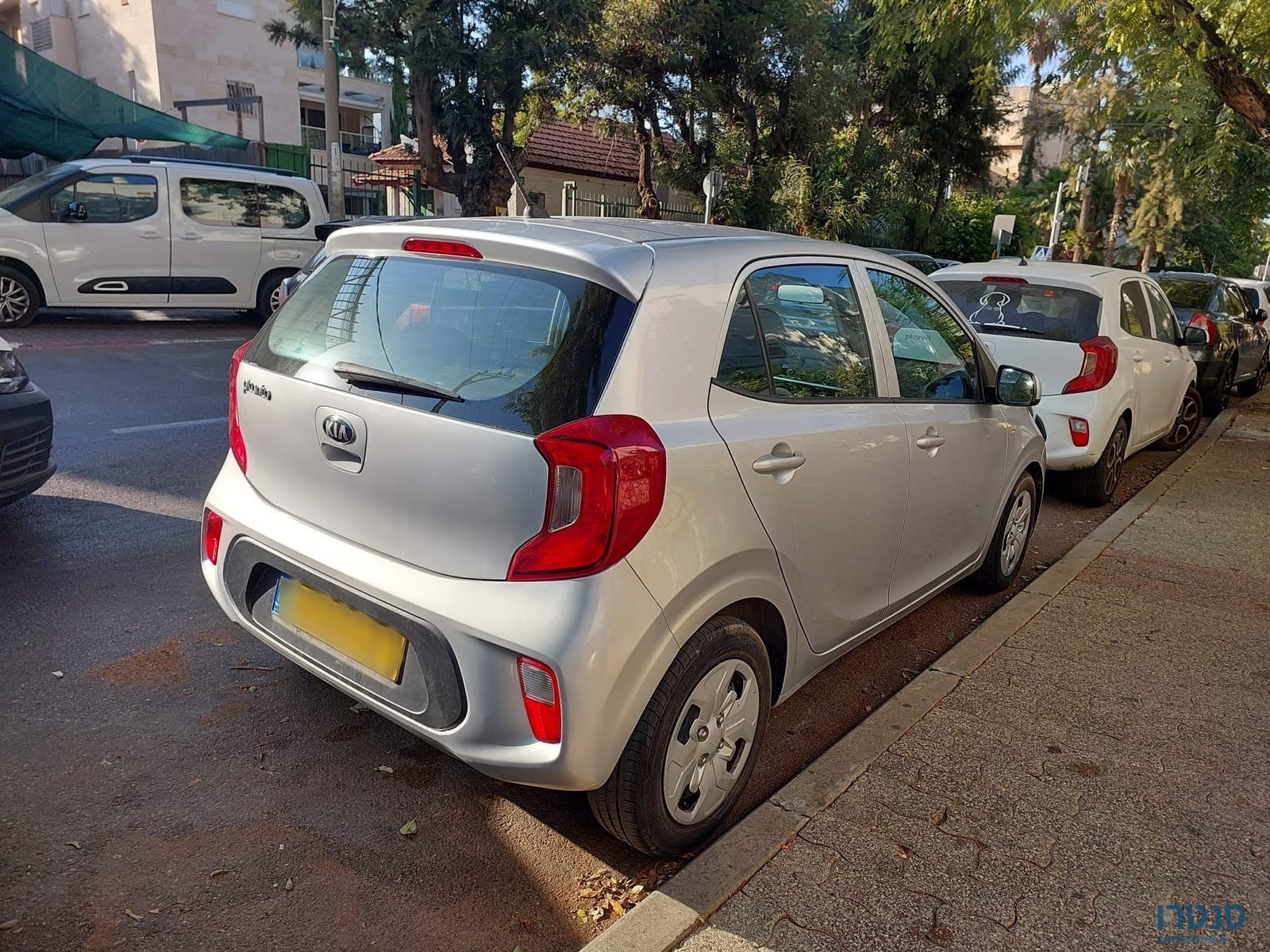 2020' Kia Picanto photo #3