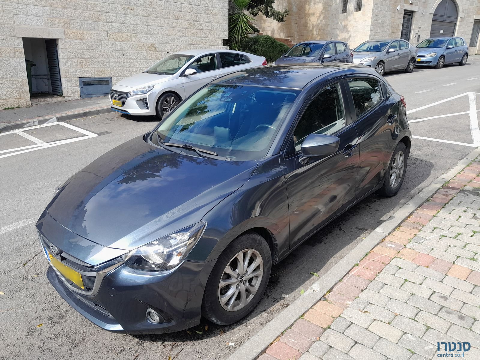 2016' Mazda 2 מאזדה photo #1