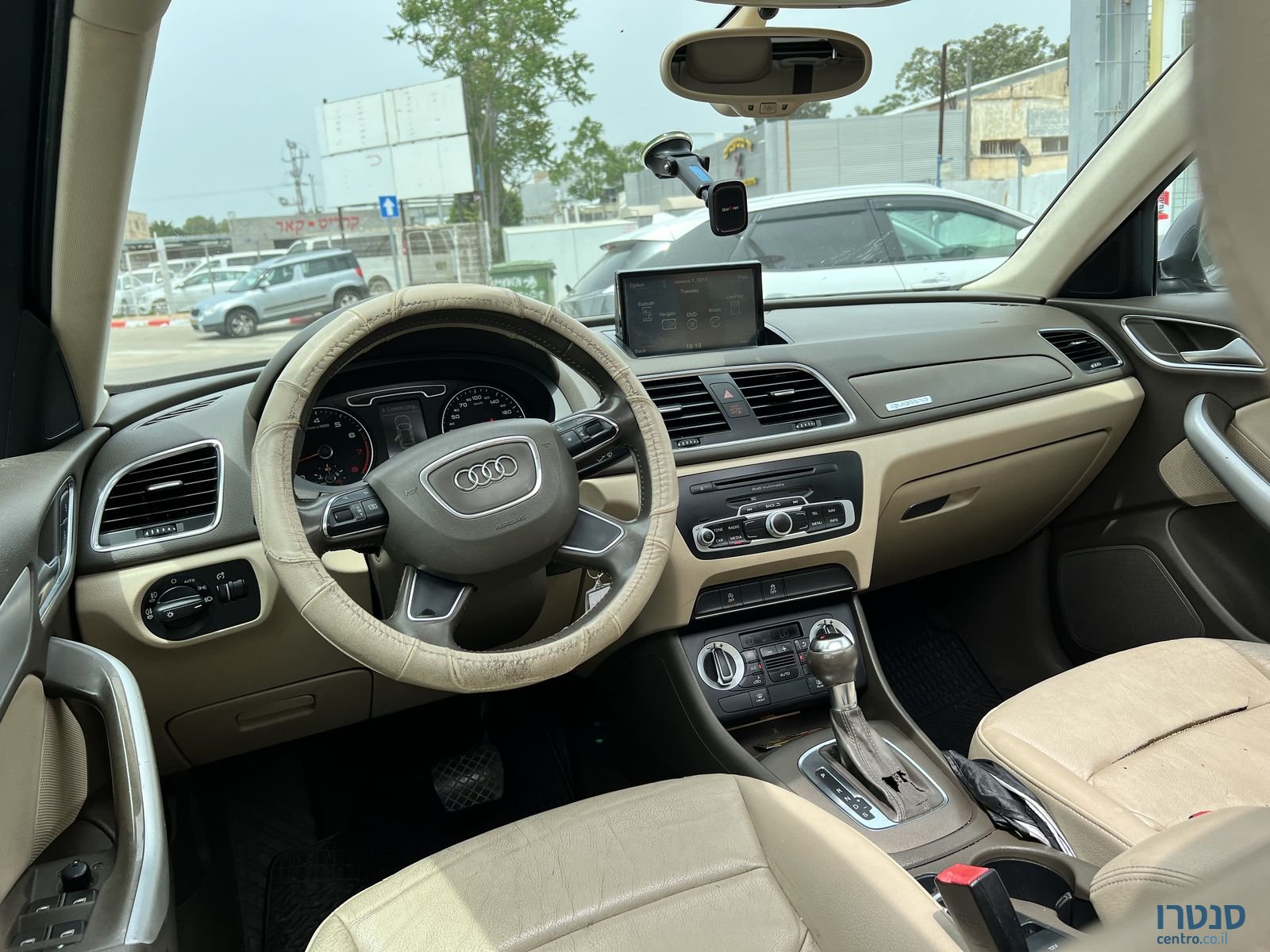 2013' Audi Q3 אאודי photo #3