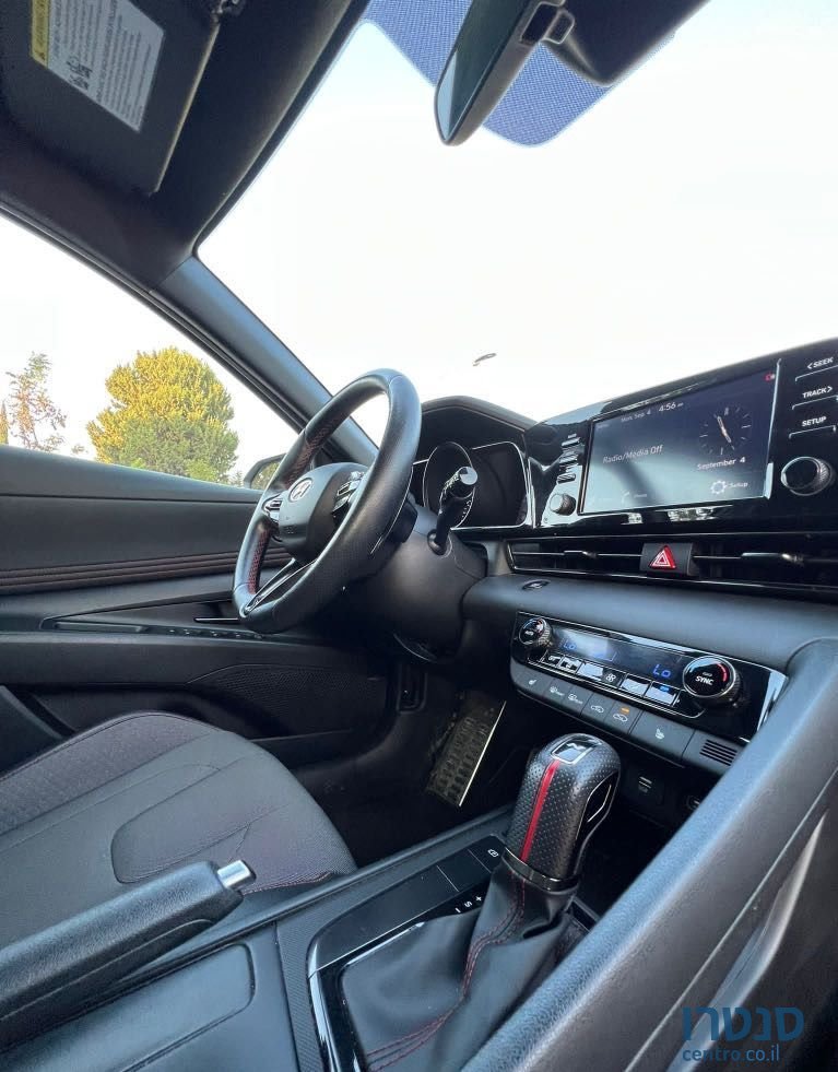 2016' BMW 5 Series ב.מ.וו סדרה 5 photo #1