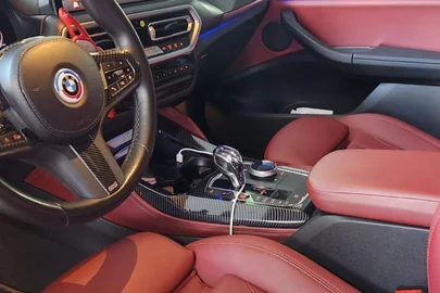 2022' BMW X4 ב מ וו