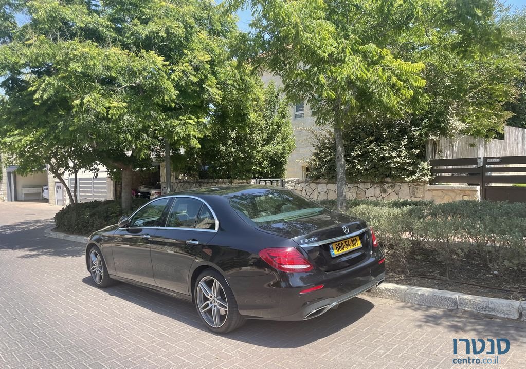 2019' Mercedes-Benz E-Class מרצדס photo #3