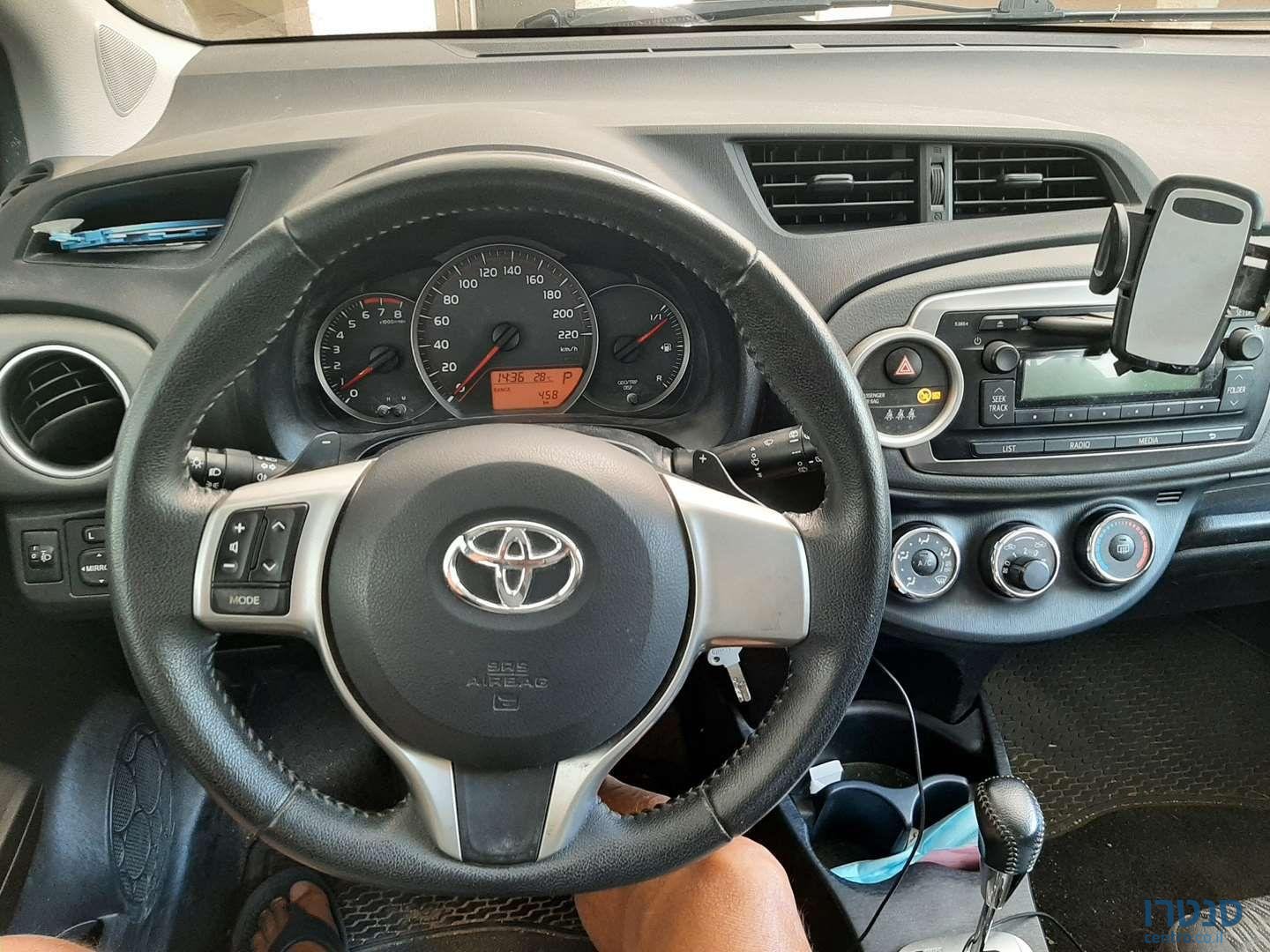 2014' Toyota Yaris טויוטה יאריס photo #4