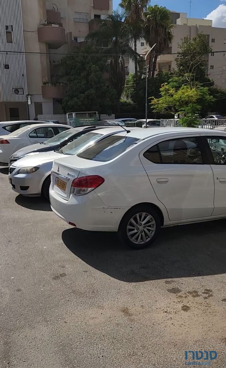 2019' Mitsubishi Attrage מיצובישי אטראז photo #4