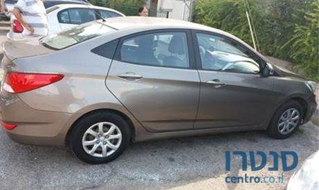 2013' Hyundai i25 i25 יונדאי photo #3
