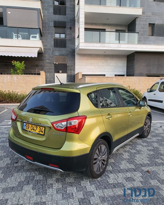2015' Suzuki SX4 סוזוקי קרוסאובר photo #5